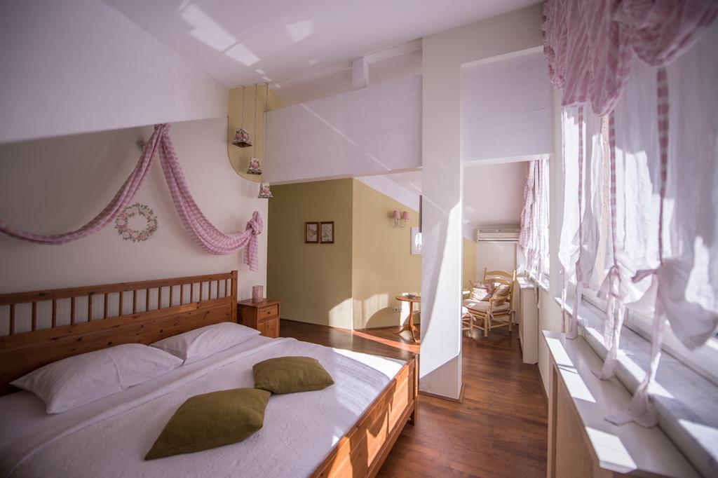 Guesthouse Trajbar Team Zaprešić Exterior foto